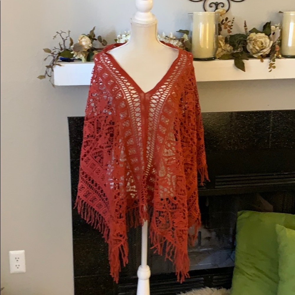 NWT Soft Surroundings rusty red poncho shawl lace